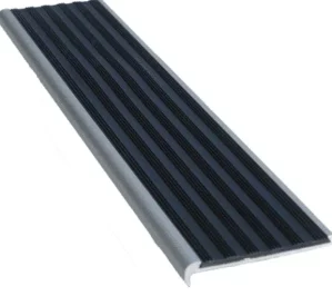 Aluminium stair nosing – Recessed with PVC insert- ST9